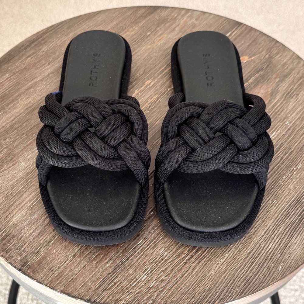 New in Box Rothy’s Summer Sandals - Picture 3 of 15